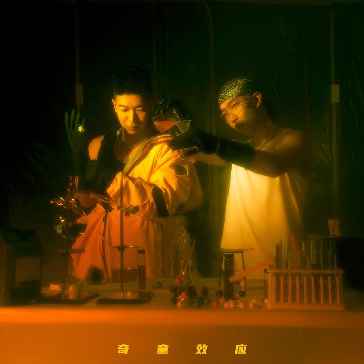封面